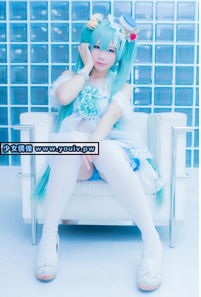 Cosplay Nairu ないる Miku Hatsune VOCALOID